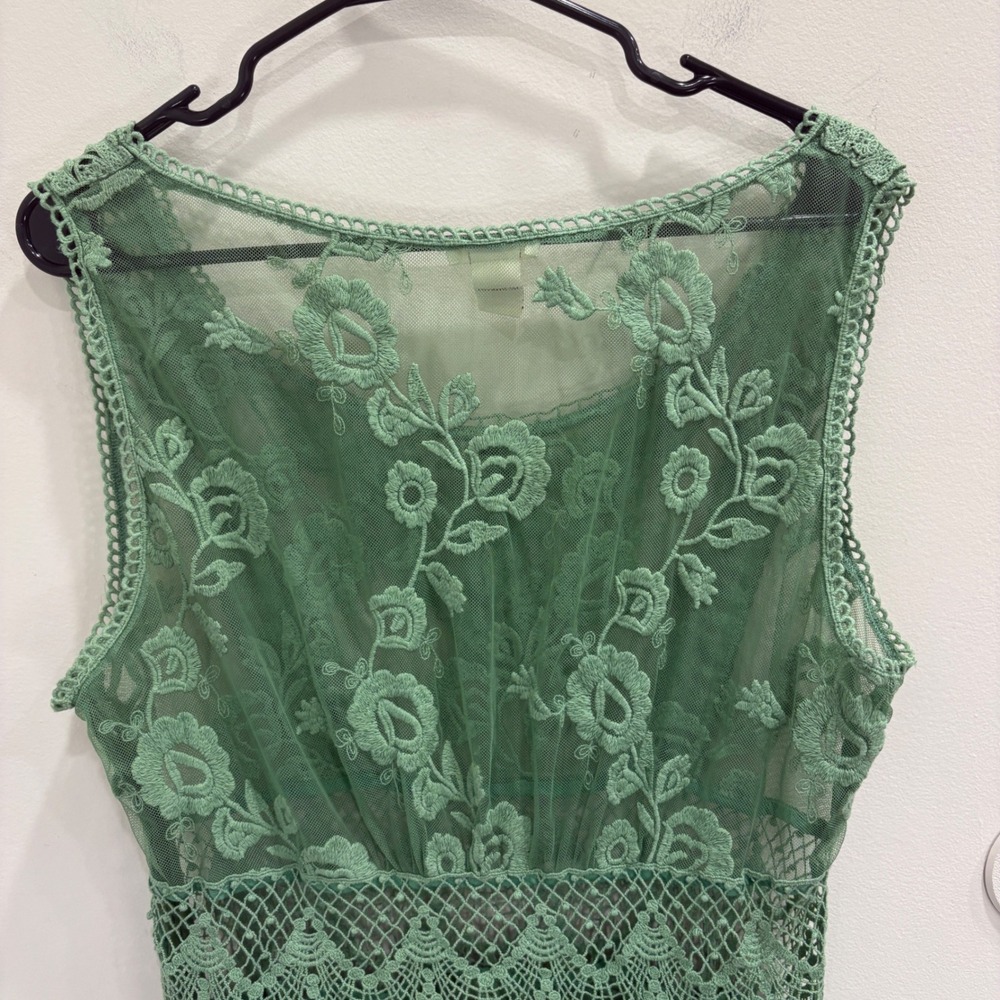 Sundance Green Lace Midi Dress - Picture 5 of 10